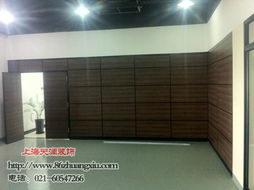 上海廠房裝修 環(huán)氧地坪漆鋪設(shè)圖片